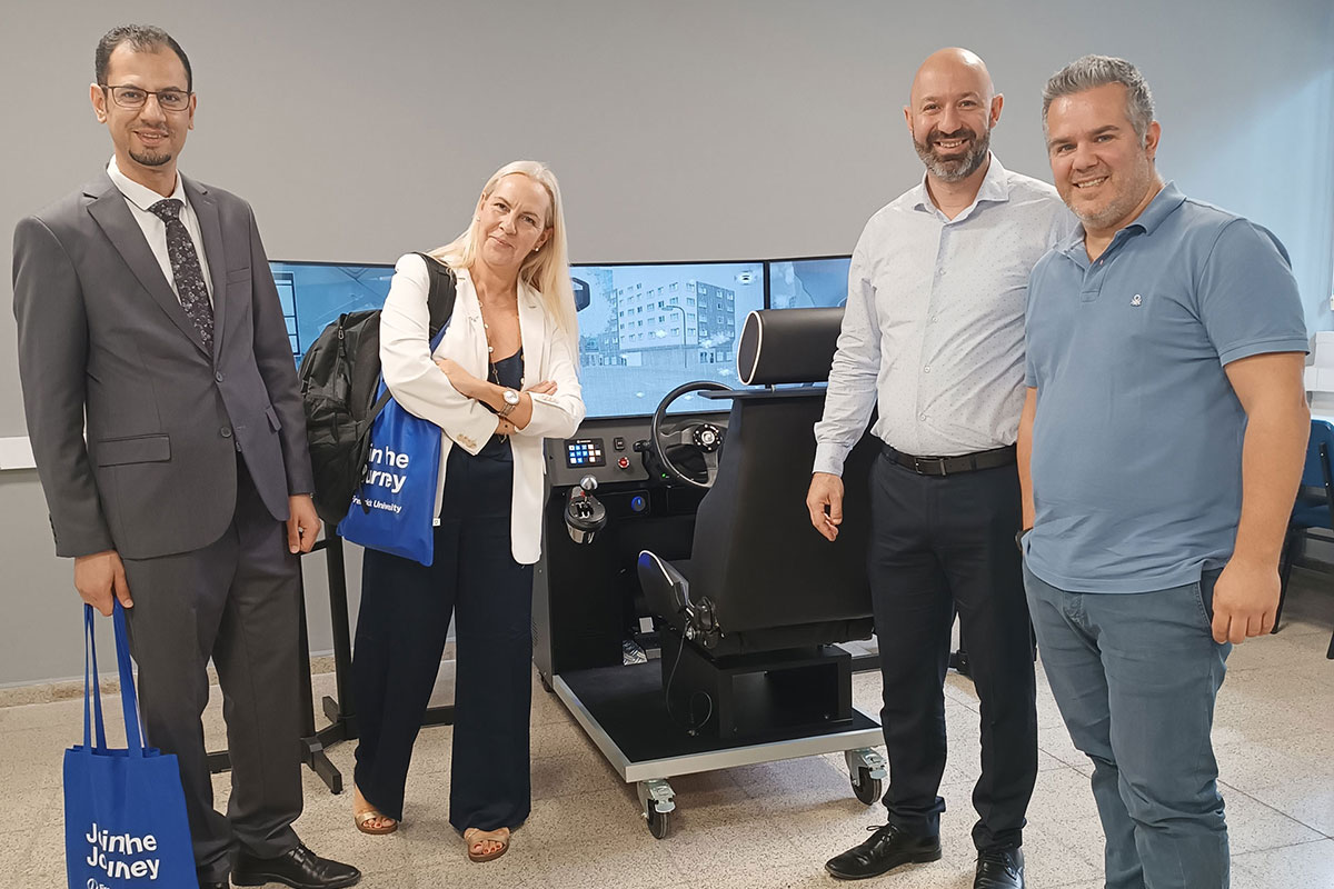 Visit of Dr Efstratopoulou to the LSC